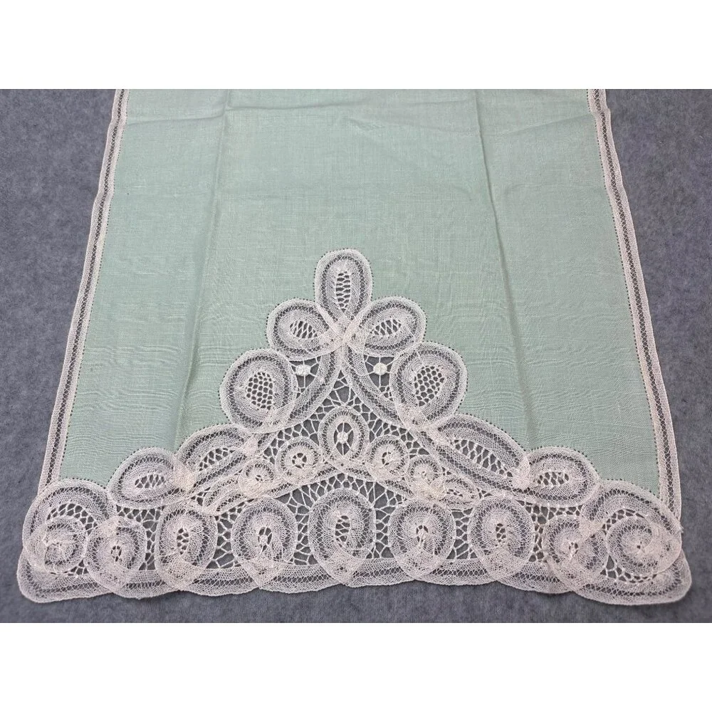 Light Green Finger Towel Intricate Lace Trim Floral Design 19